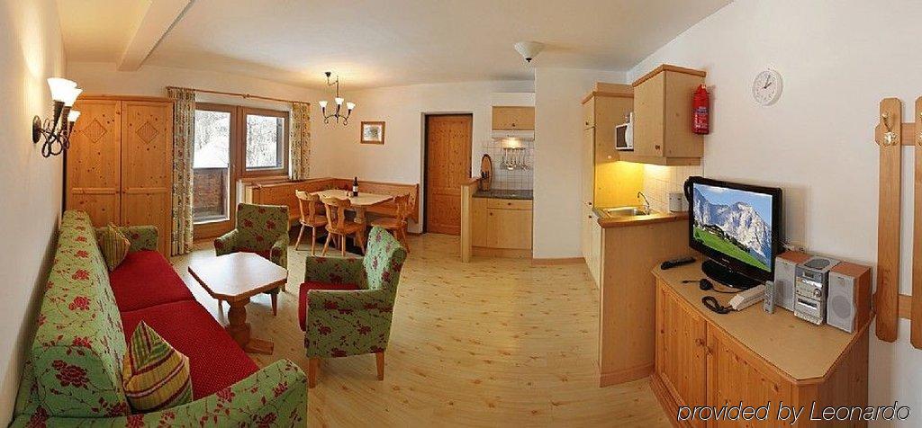 Ferienappartements Landhof Ellmau Room photo