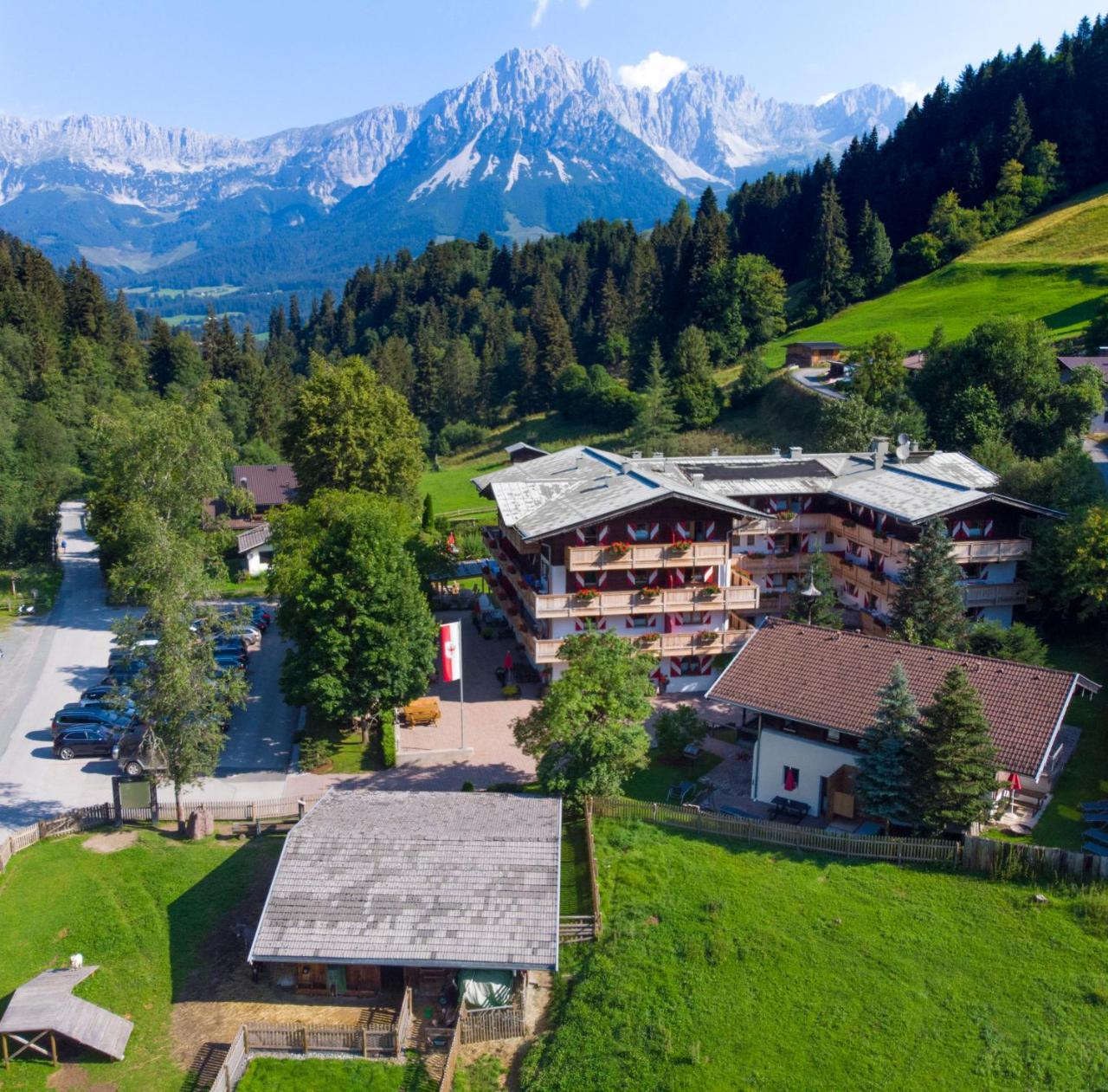 Ferienappartements Landhof Ellmau Exterior photo