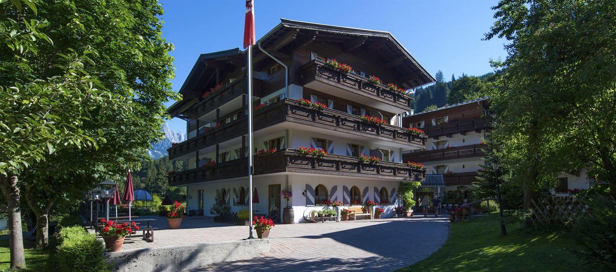 Ferienappartements Landhof Ellmau Exterior photo